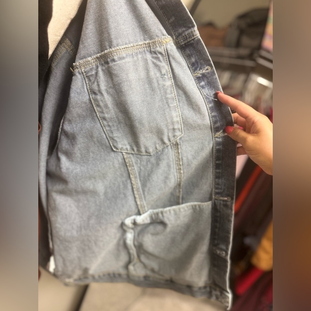 Oversized Denim Jacket, Medium Blue, in Women’s Size 18 - Picture 7 of 9